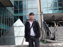 HarryClaude - shemale with brown hair webcam at xLoveCam