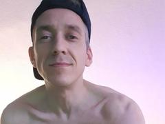 HarteLatte - male webcam at xLoveCam