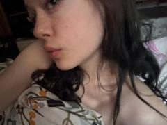 HaydeeDoncaster - female with black hair and  big tits webcam at xLoveCam