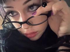 HaydeeDoncaster - female with black hair and  big tits webcam at xLoveCam