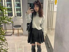 HaydeeDoncaster - female with black hair and  big tits webcam at xLoveCam