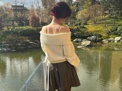 HaydeeDoncaster - female with black hair and  big tits webcam at xLoveCam