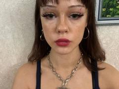 HaydeeDoncaster - female with black hair and  big tits webcam at xLoveCam