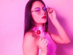 HayleeWarner - female with black hair webcam at xLoveCam