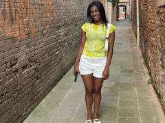 HazelClark - female webcam at xLoveCam