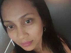 GabyOlsonny - female with brown hair and  small tits webcam at xLoveCam