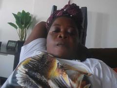 HeavyAss69 - female webcam at xLoveCam