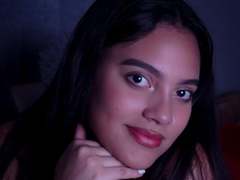HeidyGloss - female with black hair and  big tits webcam at xLoveCam