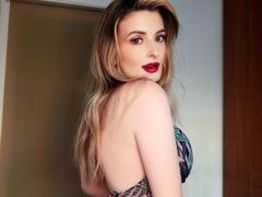 JeydaaD - blond female with  big tits webcam at ImLive