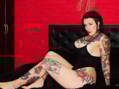 HeisseMillenea-hot - female with brown hair webcam at xLoveCam