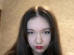 HelaineBlakeman - female with brown hair webcam at xLoveCam