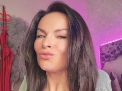 HelenDesire from xLoveCam