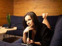 HelenDesire - female with brown hair and  big tits webcam at xLoveCam