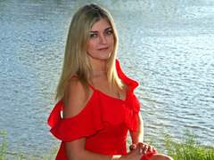 HelenUnique - female webcam at xLoveCam