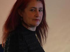 HelenaHank - female with red hair and  big tits webcam at xLoveCam