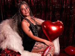 HellenK - female with brown hair webcam at xLoveCam