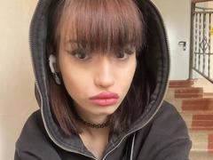 HenryDellarocco - female webcam at xLoveCam