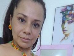 HeraGooddes - female with brown hair and  big tits webcam at xLoveCam