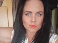 HerrinLana-hot - female with black hair webcam at xLoveCam