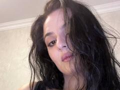 HesterLatus - female with black hair webcam at xLoveCam