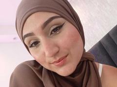 HiilaryDolce - female with black hair and  big tits webcam at xLoveCam