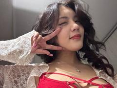 HilariaLedwig from xLoveCam