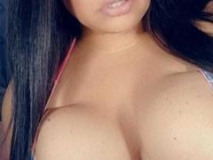 CandyHilary - female with brown hair and  big tits webcam at xLoveCam