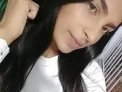 HilaryyThompson from xLoveCam