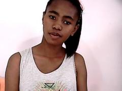 Holoves - female with black hair and  small tits webcam at xLoveCam