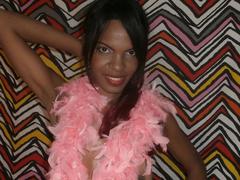 Hollies-hot - female with black hair webcam at xLoveCam