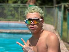 HollmanFronsh from xLoveCam