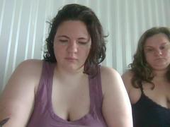 HollyLaEva - female with brown hair webcam at xLoveCam