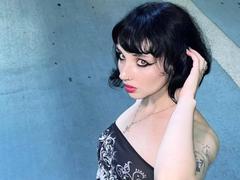 HollyVexer - female with black hair and  big tits webcam at LiveJasmin