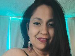 HolyHottie from xLoveCam
