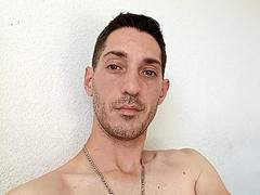HommeFrancais - male webcam at xLoveCam