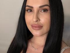 HoneyBlossom from xLoveCam