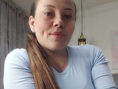 HoneyHotX - female with brown hair and  small tits webcam at xLoveCam