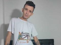 HornyGay69 - male webcam at xLoveCam