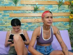 HotBellis - female webcam at xLoveCam