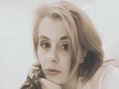 HotCharlotte69 - female with red hair webcam at xLoveCam