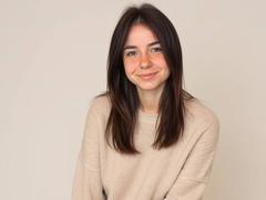 HotDolie - female webcam at xLoveCam