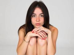 HotDolie - female webcam at xLoveCam