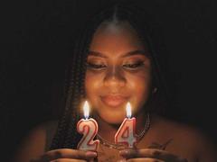 HotEbbony - female with black hair webcam at xLoveCam