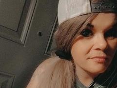 HotForYu - female webcam at xLoveCam