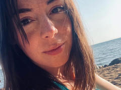 HotFun-hot - female with black hair webcam at xLoveCam