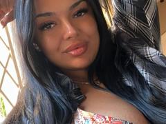 HotKarma - female with black hair and  big tits webcam at xLoveCam