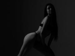 HotMolly69 - female with brown hair webcam at xLoveCam