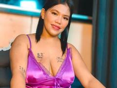 HotSakura-0-hot - female with black hair webcam at xLoveCam