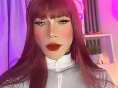 HottestKevin - shemale webcam at xLoveCam
