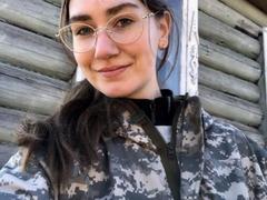 HottieBu - female with brown hair and  small tits webcam at xLoveCam